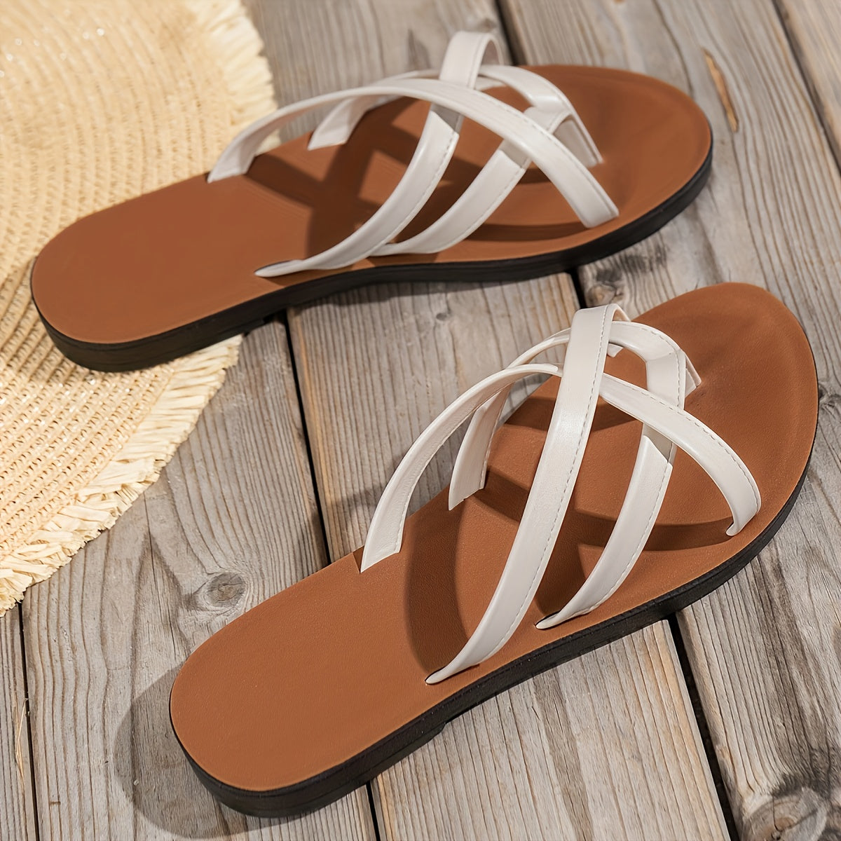 Spring/Summer Women's Slip-On Slippers with Toe Strap Fashion Beach Shoes, Women Shoes