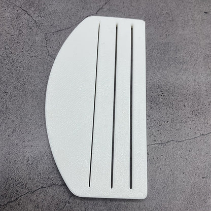 Cat Food Squeezer/Heavy-Duty Plastic Pet Food Dispenser/Non-Slip Base/Easy-Open Lid/No Assembly Needed/Compact Design/Durable Plastic/Random Color/Without Battery