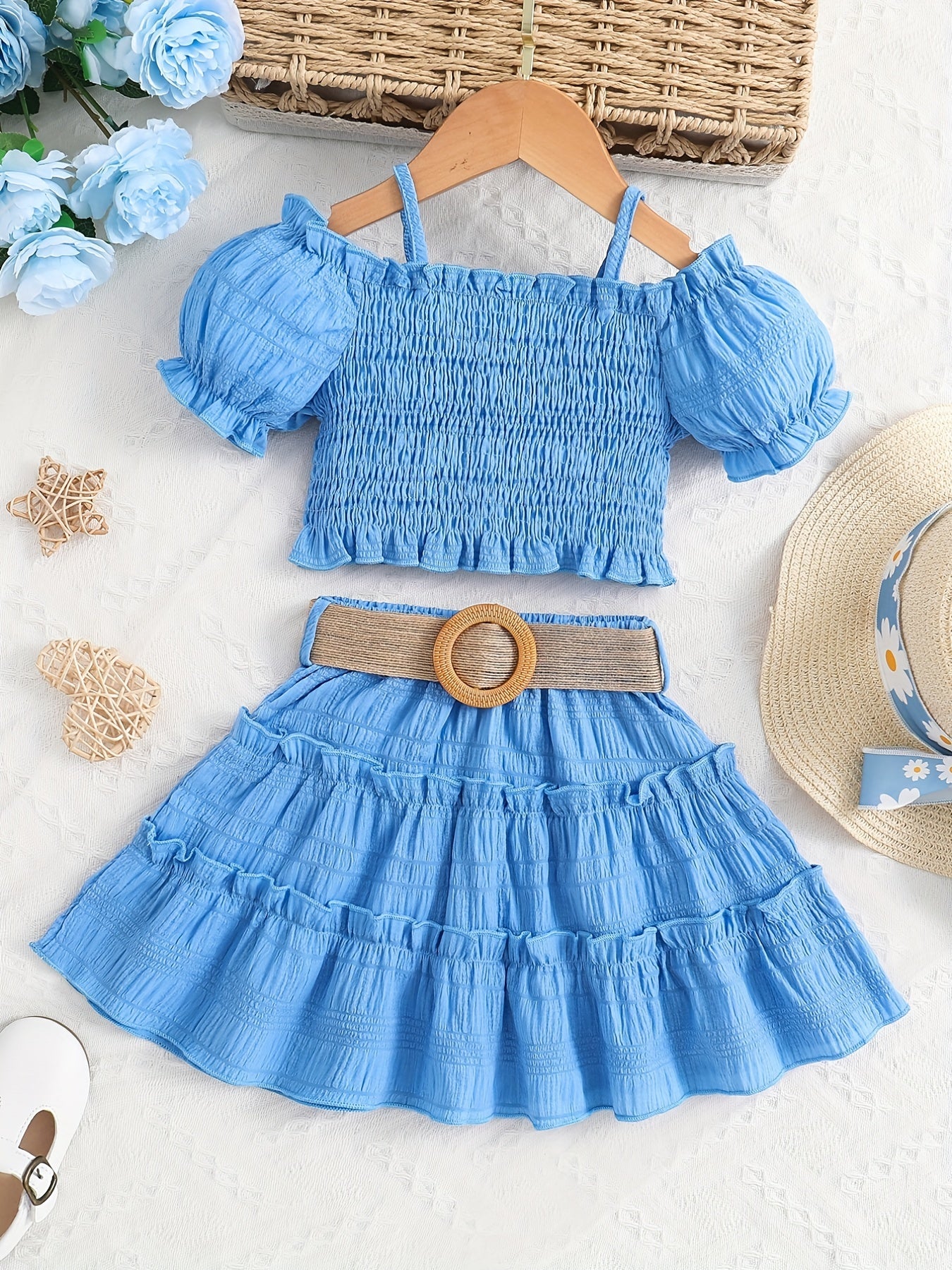[Off-Shoulder Top Skirt Set] Summer Solid Color Off-Shoulder Lantern Sleeve Top and Knee-Length Skirt with Belt Set for Girls, Perfect for Outdoor Activities, Casual Attire, Playful Style