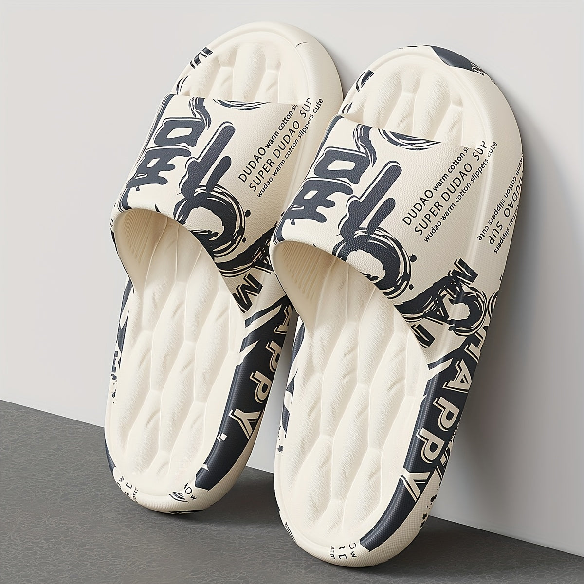 Graffiti Men's Slippers, Fashionable and Trendy for Outdoor Wear, Japanese and Korean Style, Soft and Comfortable EVA Material