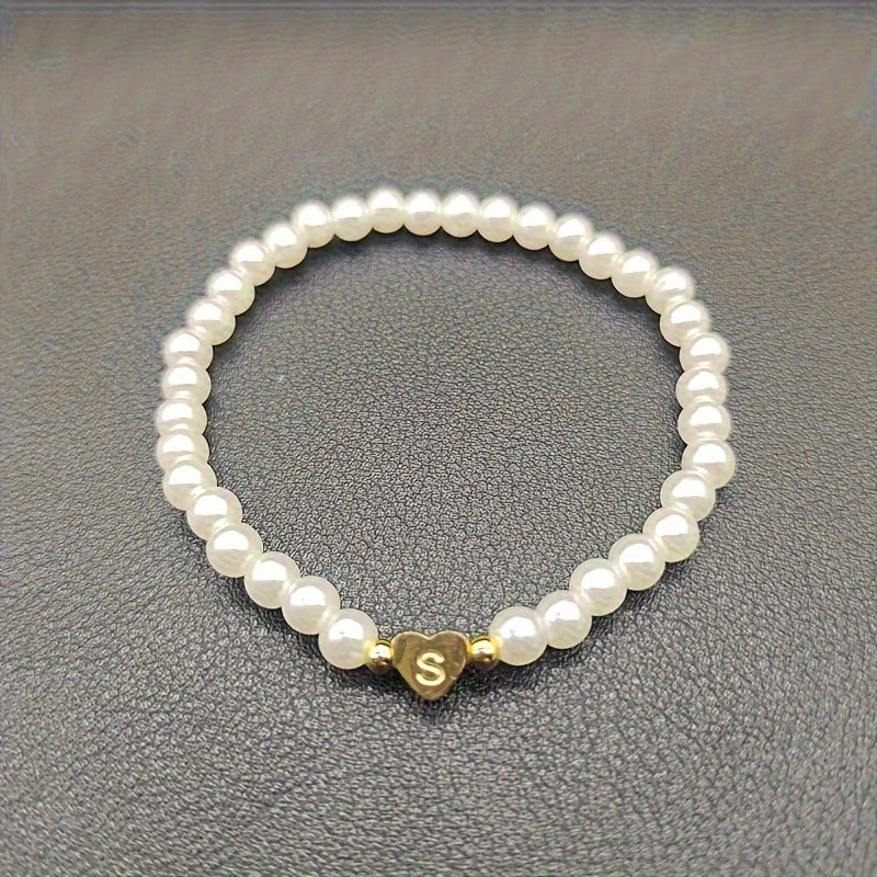 Hot Classic A-Z Heart Lnitial Letter Bracelet Women Temperament Lmitation Imitation Pearl Bead Bracelet for Women Jewelry Gift