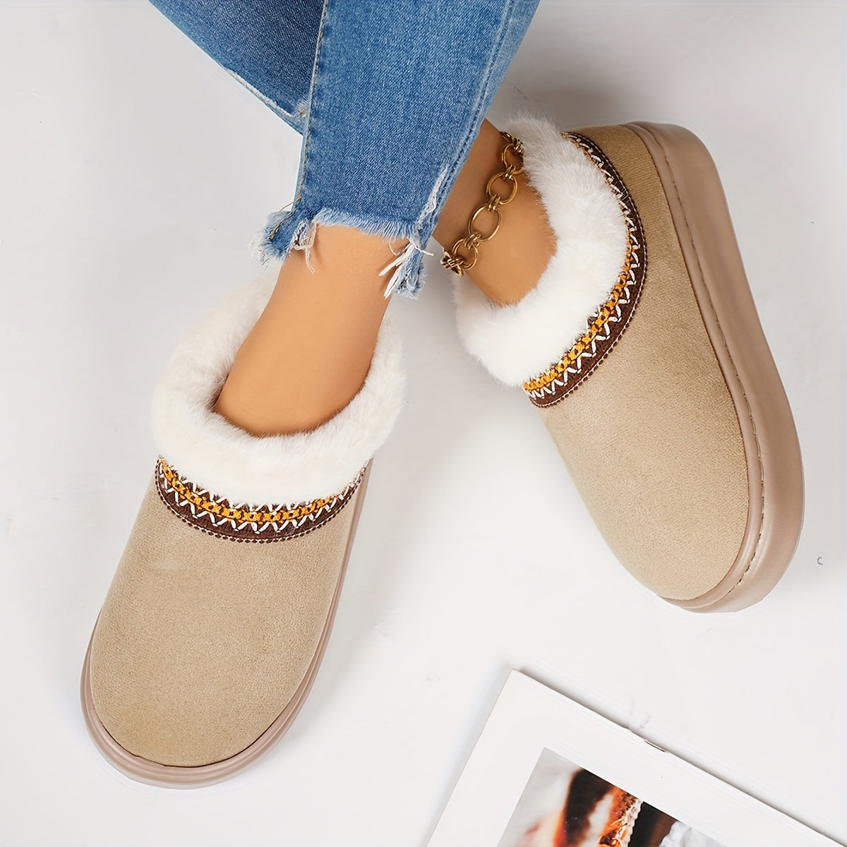 Winter Warm Short Boot Shoes, Simple and Elegant. New Winter Plush Slippers, Made with Soft and Skin-friendly Materials. Ethnic-style Versatile Shoes, Women Shoes