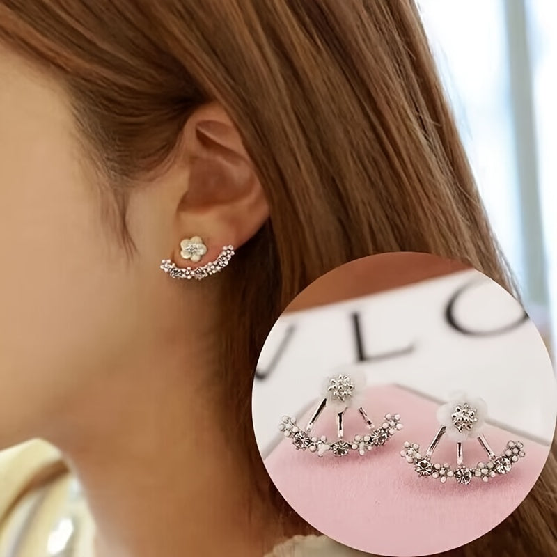 [Korean Fashion Earrings] Daisy Brand Korean Fashion Earrings - Dangling Ear Studs, Brand New