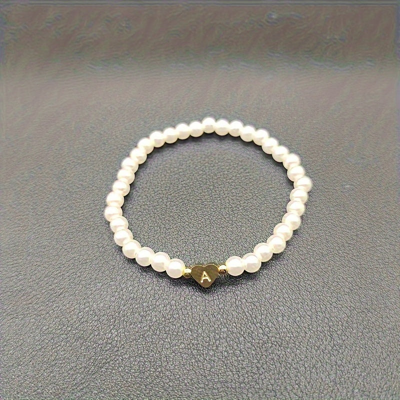 Hot Classic A-Z Heart Lnitial Letter Bracelet Women Temperament Lmitation Imitation Pearl Bead Bracelet for Women Jewelry Gift