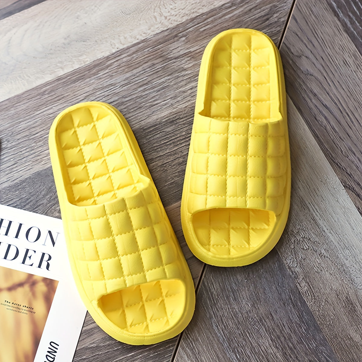 Men's Home Shoes Corn Bathing SlippersSuitable for men & women
