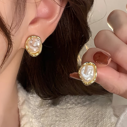 Vintage Elegant Golden-Tone Zinc Alloy Chic Irregular Oval Imitation Pearl Stud Earrings for Women - Stainless Steel Posts, Perfect for Daily Wear, Sophisticated Jewelry|Luxury Feel Earrings|Faux Pearl Earrings, Vintage Earrings
