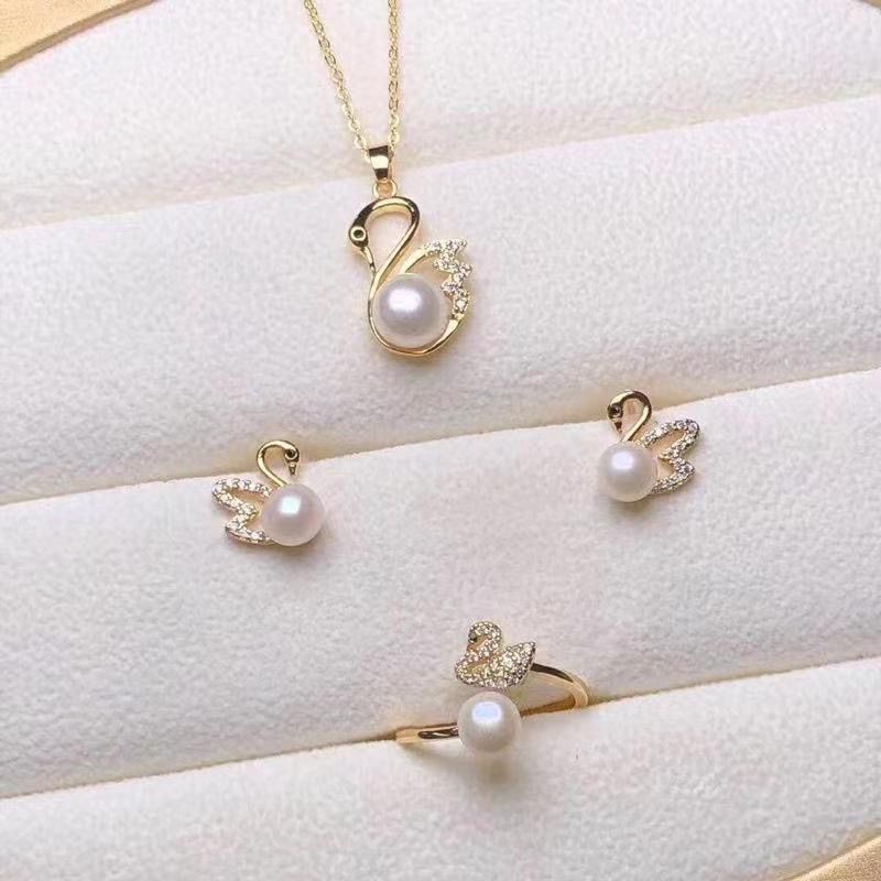 Trendy Angel Wing Zircon Necklace Ins Style High End Unique Collarbone Chain Fashion Jewelry