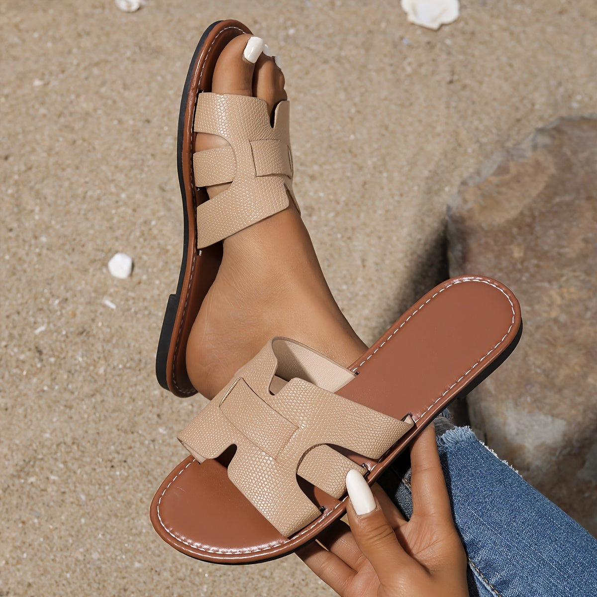 Women'S Summer Fashionable Flat Sandals with a Single Strap for Outdoor Wear., Women Shoes