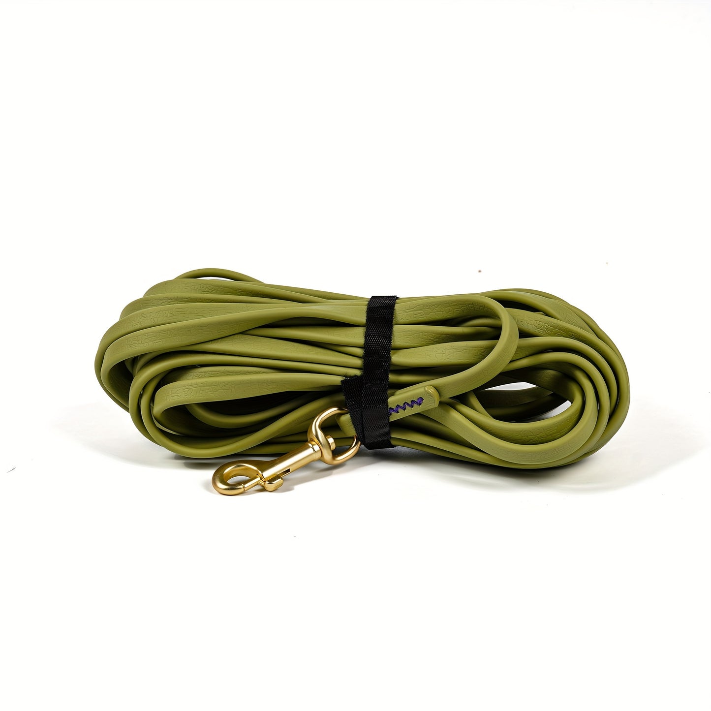 Waterproof, wear-resistant, and easy-to-clean dog leash, it's a great tool for training your dog's recall memory. The product comes in various lengths: 5ft, 10ft, 20ft, and 30ft, allowing your beloved dog to play outdoors and come back easily.